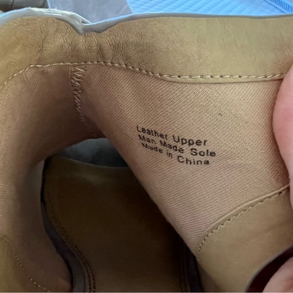 🎉 Splendid Nikolai Suede Heels • 9 - Picture 9 of 10